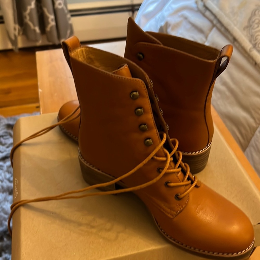 Brand New Madewell Patti Lace Up Boot